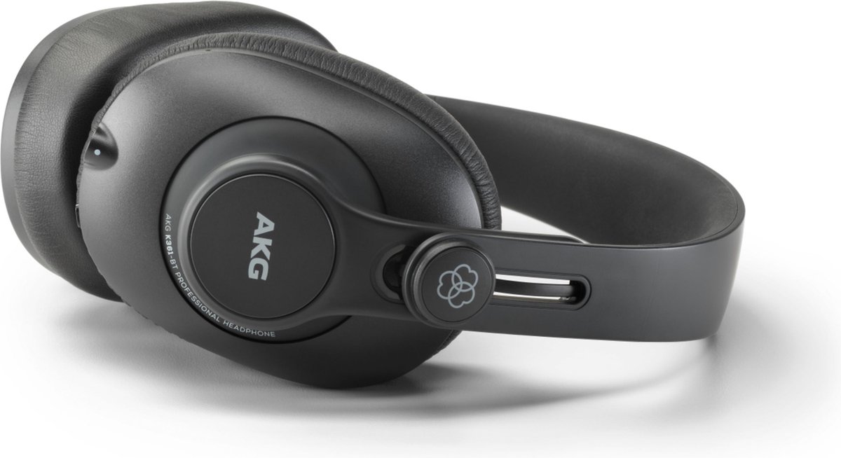 AKG K361-BT opvouwbare gesloten studiokoptelefoon met Bluetooth