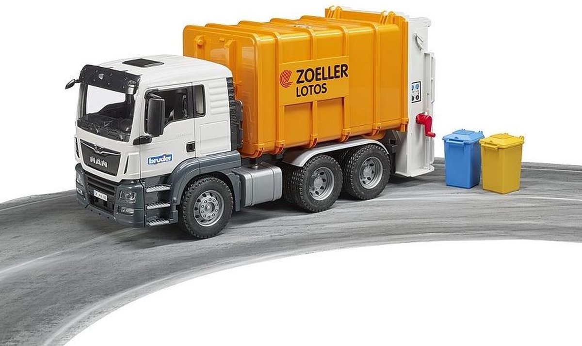 Bruder Man TGS vuilniswagen 1:16 kunststof (03762) - Oranje