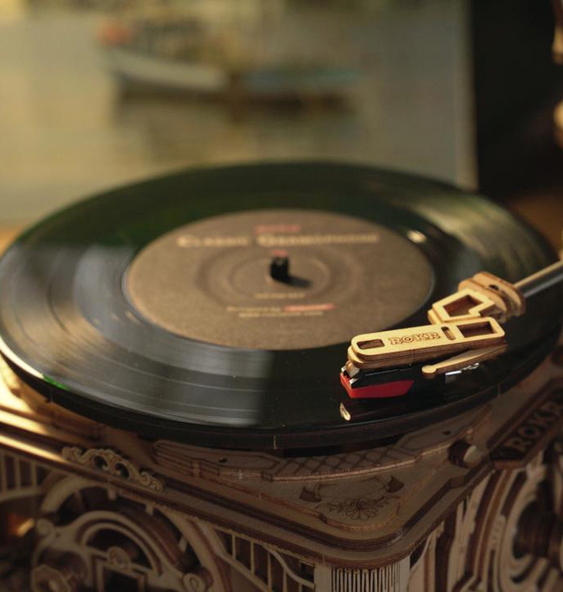 Robotime bouwpakket Rokr platenspeler 22,6 x 26,1 x 42,9 cm hout