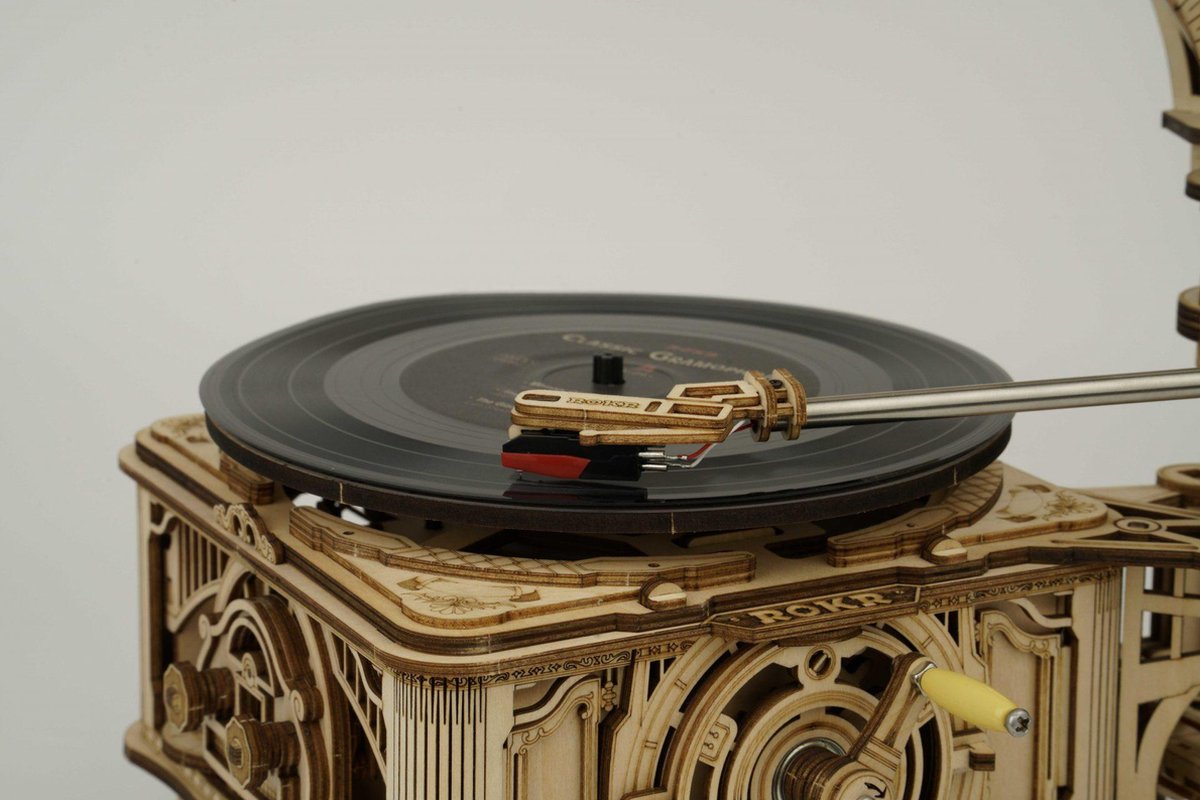 Robotime bouwpakket Rokr platenspeler 22,6 x 26,1 x 42,9 cm hout