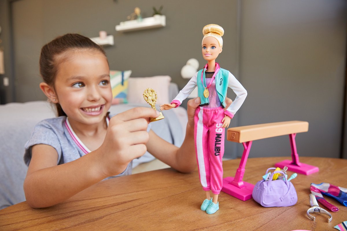 Barbie tienerpop You can be anything: Turnster 30 cm