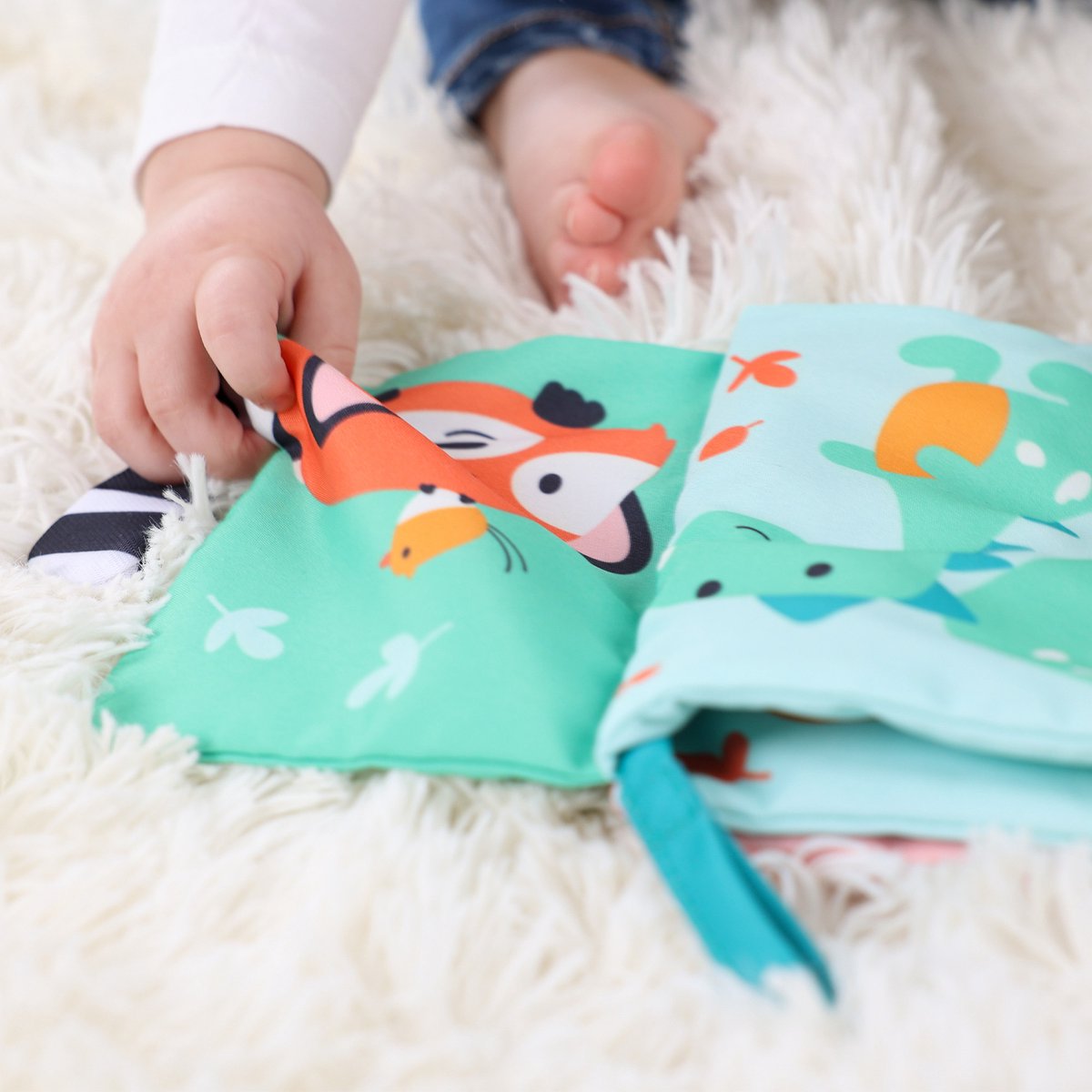 Ses dierenstaarten boek Sensory junior 24 cm pluche lichtblauw