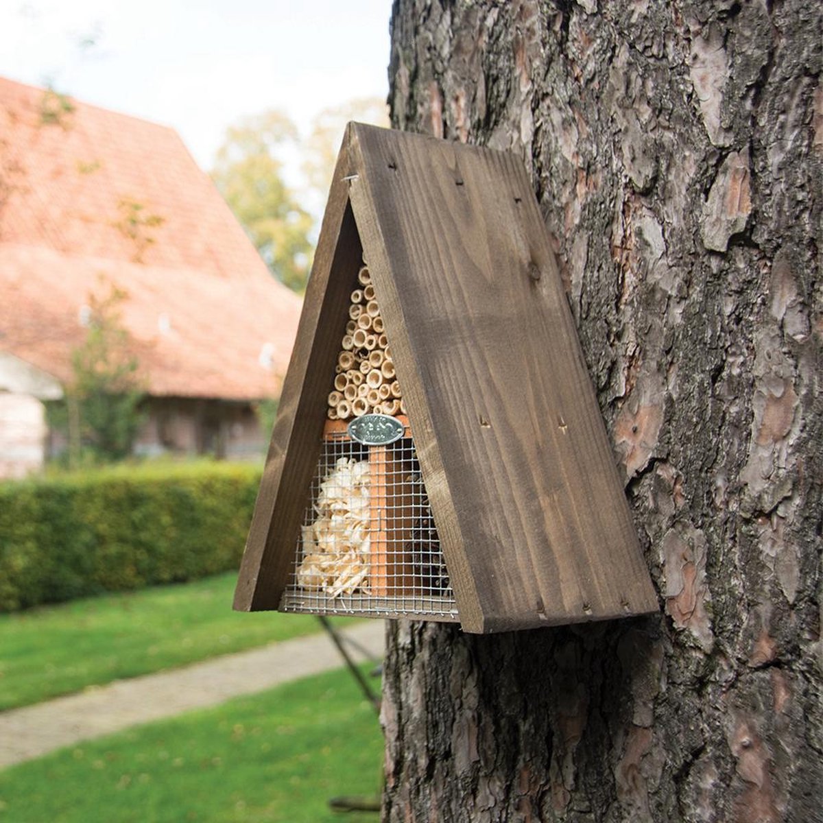 Best For Birds Driehoekig Insectenhotel - Nestkast - - Bruin