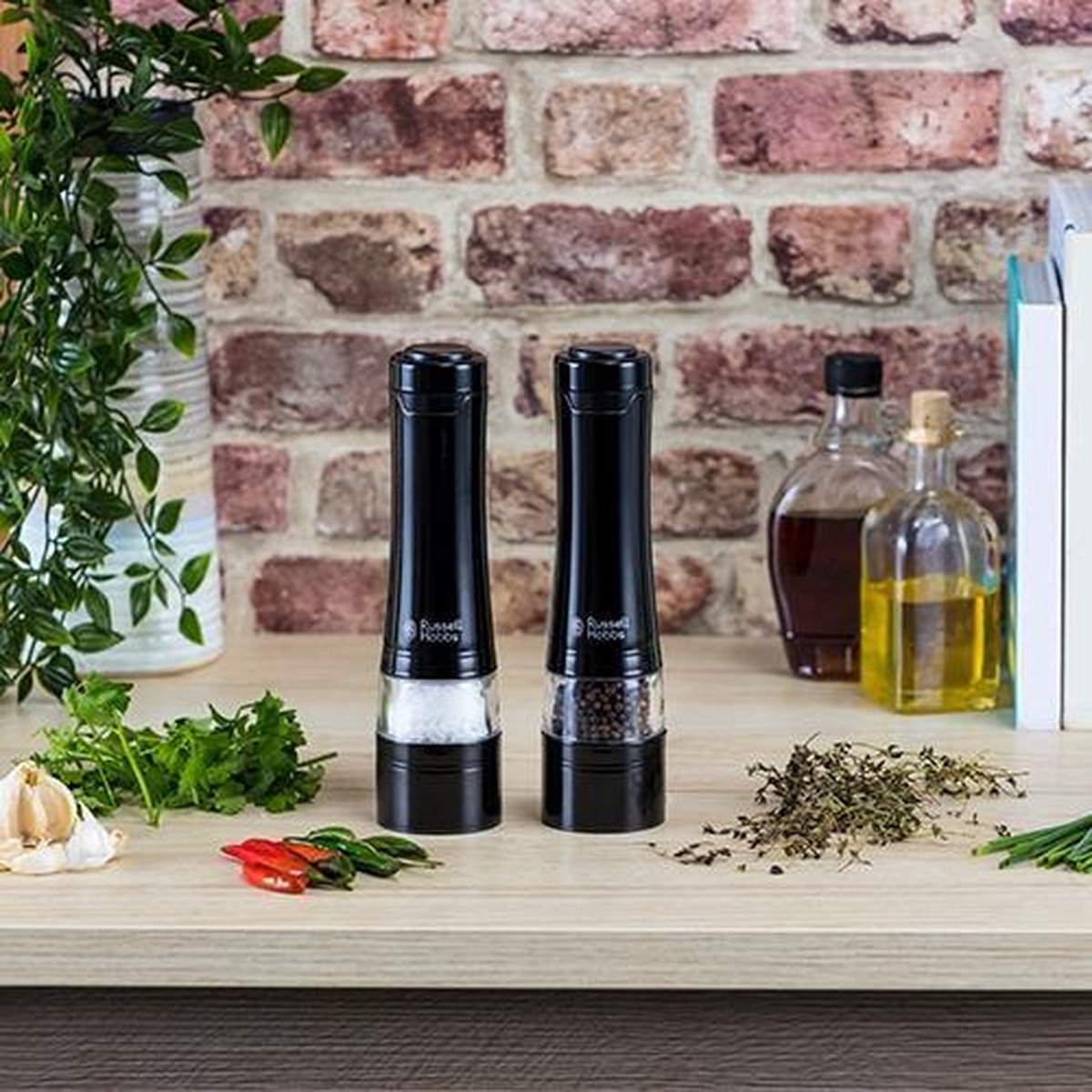 Russell Hobbs 28010-56 - Zwart