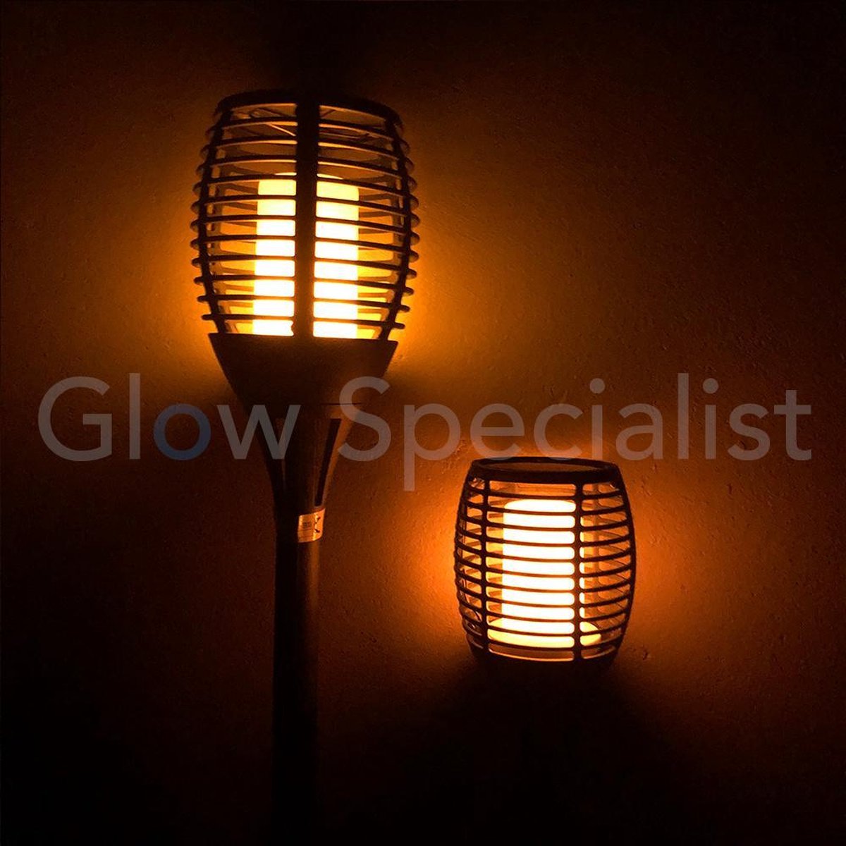 Grundig Solar Light Flame - 30 LED - Zwart