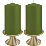 Trend Candles Set Van 2x Olijfe Cilinderkaarsen/stompkaarsen 8 X 15 Cm Met 2x Gouden Metalen Kaarsenhouders - Groen