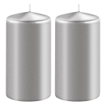 2x Metallic Zilveren Cilinderkaarsen/stompkaarsen 6 X 12 Cm 45 Branduren - Stompkaarsen - Silver