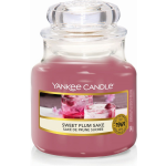 Yankee Candle Geurkaars Small Sweet Plum Sake - 9 Cm / ø 6 Cm - Roze