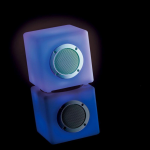 SMOOZ Cube 15 - Rechargeable Rgb Lamph Bluetooth Speaker - Wit