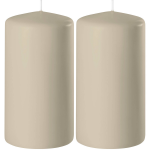 Enlightening Candles 2x Cilinderkaarsen/stompkaarsen 6 X 12 Cm 45 Branduren - Geurloze Kaarsen - Woondecoraties - Beige