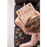Kid&apos;s Concept houten vormenpuzzel alfabet 26 delig